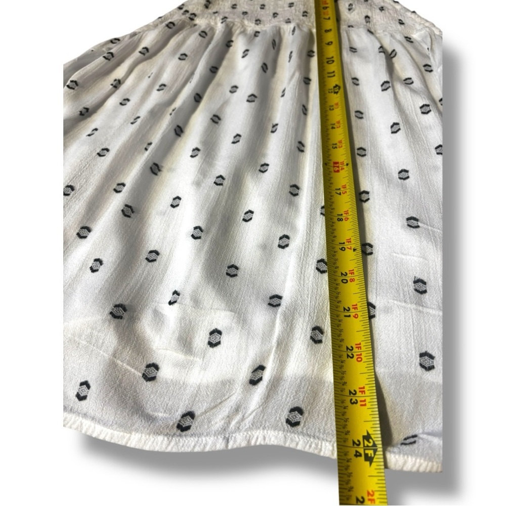 Alya Chic White with Black Pattern High Neck Keyhole Cutout Back Halter Neck Top - Picture 9 of 16